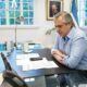 Alberto Fernández firmó el decreto para relevar a Macri del secreto de Estado.