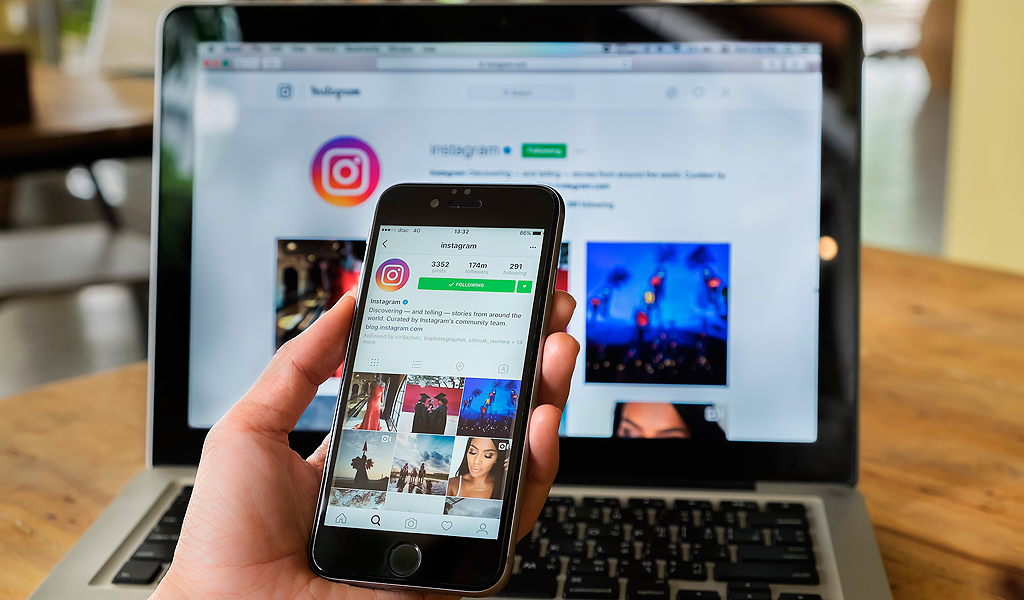 Instagram permite publicar fotos y videos desde la computadora. Instagram permite publicar fotos y videos desde la computadora.
