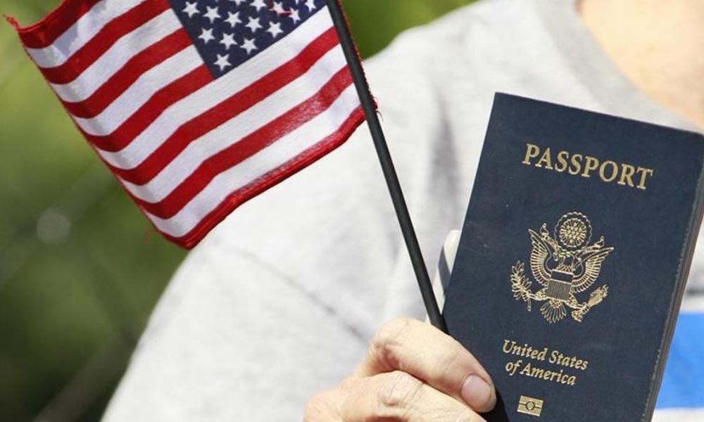 EEUU emitió su primer pasaporte con género «X». EEUU emitió su primer pasaporte con género «X».