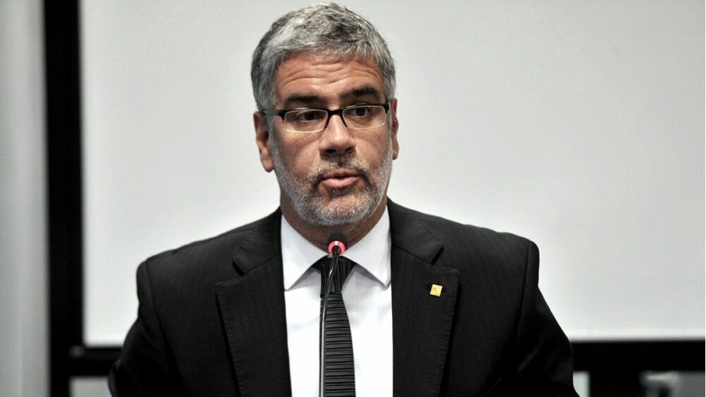 Roberto Feletti: «Todos los países garantizan una canasta alimentaria para su pueblo». Roberto Feletti: «Todos los países garantizan una canasta alimentaria para su pueblo».