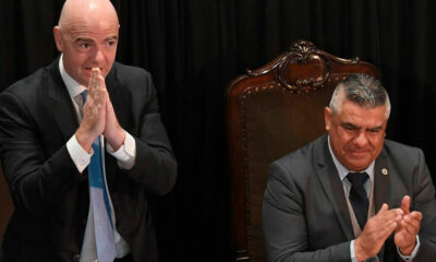 FIFA: Infantino para promover mundial cada 2 años se reunirá con Tapia en el predio de la AFA.