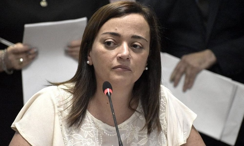 Para Cecilia Moreau, los diputados de JxC rechazan el etiquetado frontal por presiones empresarias. Para Cecilia Moreau, los diputados de JxC rechazan el etiquetado frontal por presiones empresarias.