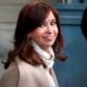 Cristina Kirchner mostró un aviso fúnebre que revela los vínculos entre jueces, fiscales y el macrismo.