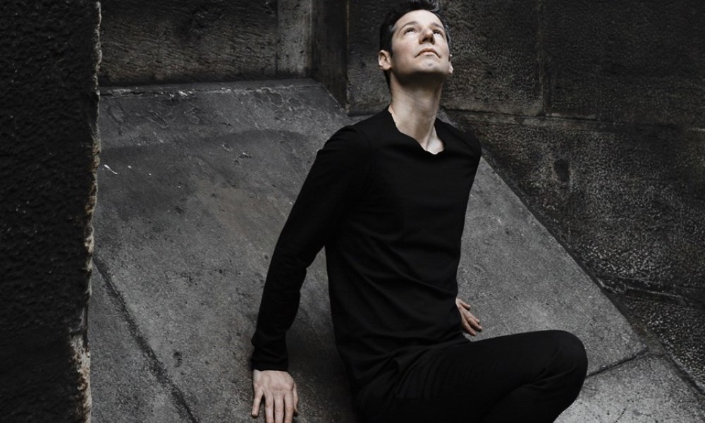 El pianista Silas Bassa en un concierto espectáculo de lujo por primera vez en el Teatro del Bicentenario. El pianista Silas Bassa en un concierto espectáculo de lujo por primera vez en el Teatro del Bicentenario.