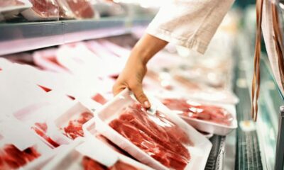El pan y la carne, al ritmo del dólar blue. 