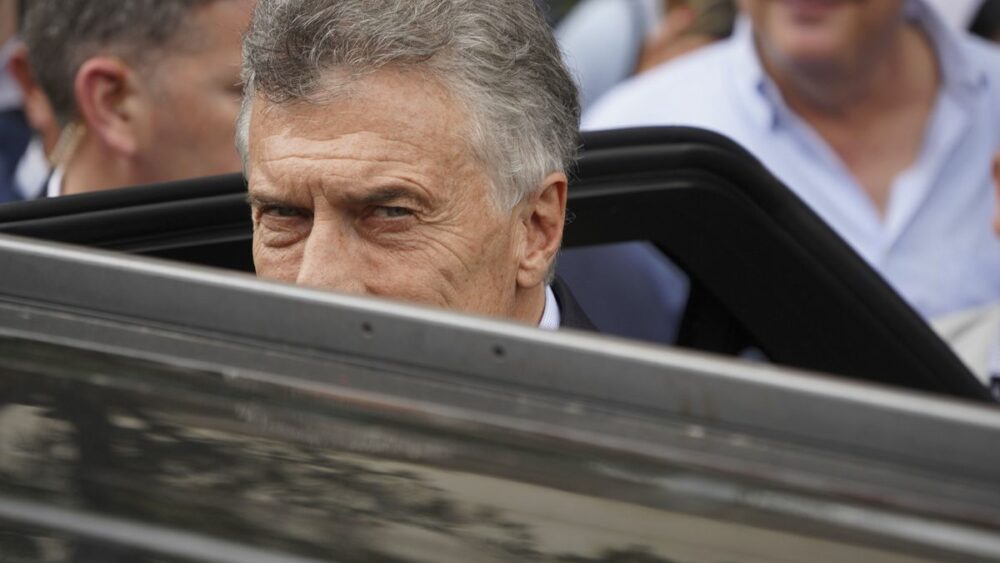 ARA San Juan: Macri presentó un escrito, se negó a responder preguntas y pidió su sobreseimiento. ARA San Juan: Macri presentó un escrito, se negó a responder preguntas y pidió su sobreseimiento.