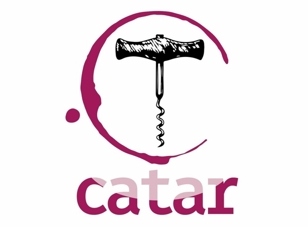 CATAR: La primera app para dispositivos móviles de realidad aumentada sobre vinos sanjuaninos. CATAR: La primera app para dispositivos móviles de realidad aumentada sobre vinos sanjuaninos.