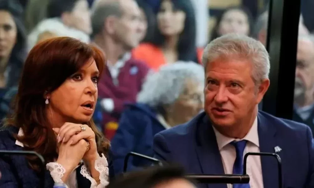 Juicio por la obra pública: El abogado de Cristina Kirchner recusó al juez Gorini por sus reuniones con Patricia Bullrich. Juicio por la obra pública: El abogado de Cristina Kirchner recusó al juez Gorini por sus reuniones con Patricia Bullrich.