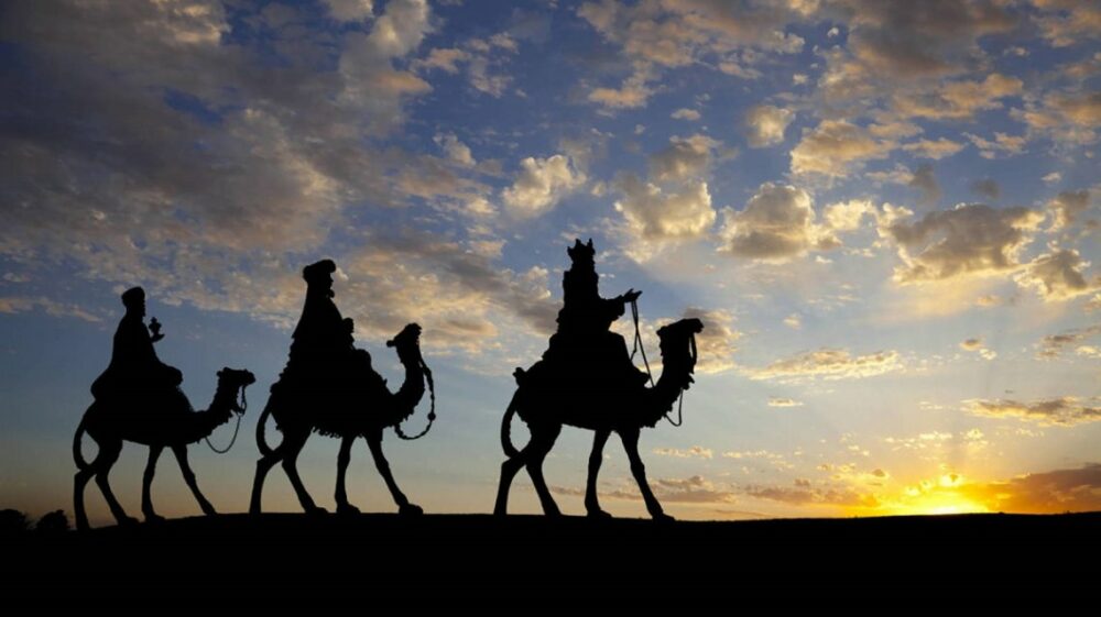 Los Reyes llegan a la Peatonal y a la Plaza Aberastain. Los Reyes llegan a la Peatonal y a la Plaza Aberastain.