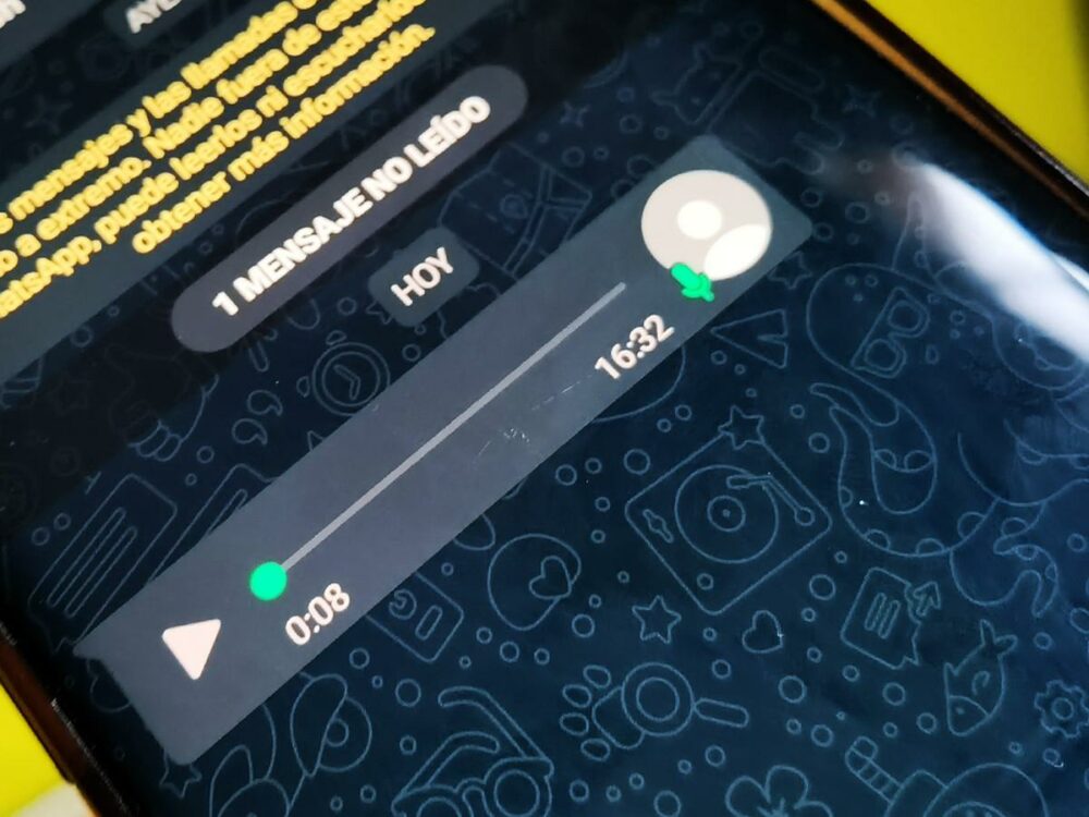 WhatsApp incorpora una nueva función: Escuchar los mensajes de voz antes de enviarlos. WhatsApp incorpora una nueva función: Escuchar los mensajes de voz antes de enviarlos.