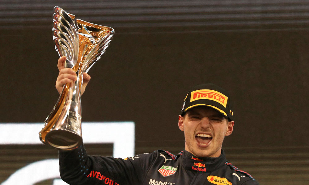 Max Verstappen gana el mundial de F1 tras imponerse al 7 veces campeón Hamilton.