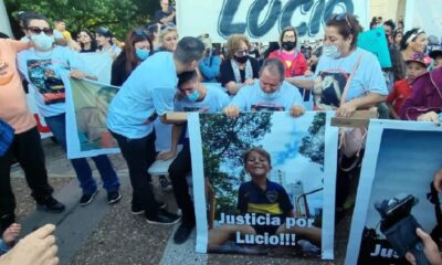 Por Lucio: Marcha de velas y suelta de globos blancos en todo el país.