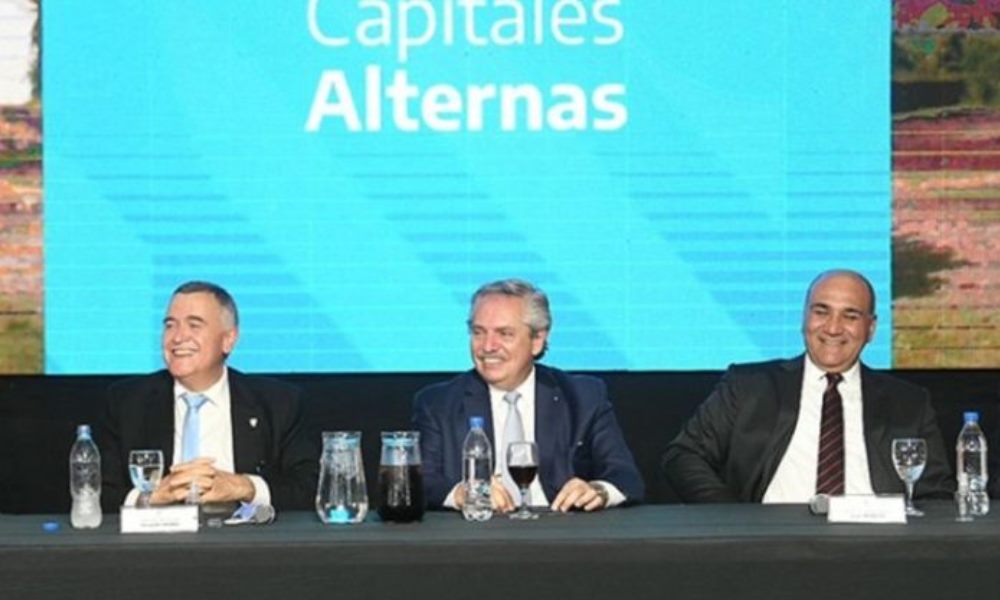 Fernández: existe una «Argentina Central» y otras «Argentinas Periféricas», es necesario cambiarlo “definitivamente”. Fernández: existe una «Argentina Central» y otras «Argentinas Periféricas», es necesario cambiarlo “definitivamente”.
