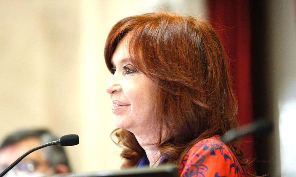 Cristina Kirchner: «Papa Noel, la Gestapo y el cuento de los cuentapropistas». Cristina Kirchner: «Papa Noel, la Gestapo y el cuento de los cuentapropistas».