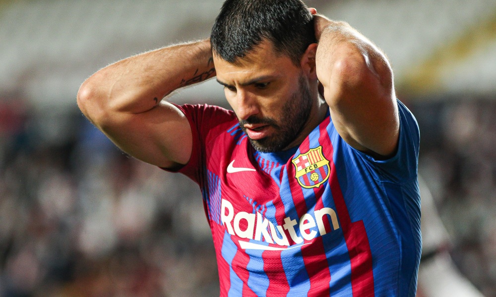 Oficial: Kun Agüero anunciará su futuro en Barcelona en una conferencia de prensa. Oficial: Kun Agüero anunciará su futuro en Barcelona en una conferencia de prensa.