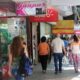 El Covid-19 tiene al comercio sanjuanino entre la espada y la pared: muchos contagios pero aún sin cierre de locales.