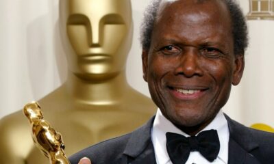 Falleció Sidney Poitier, el primer actor afroamericano en ganar un Oscar.