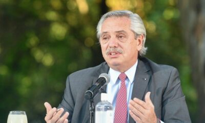 Alberto Fernández realizará «cuidados extremos» por ser un contacto estrecho de covid-19.