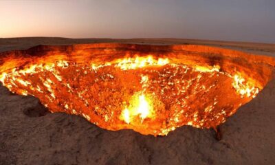 Turkmenistán quiere cerrar las ‘Puertas del infierno’, el pozo que lleva medio siglo ardiendo sin parar.