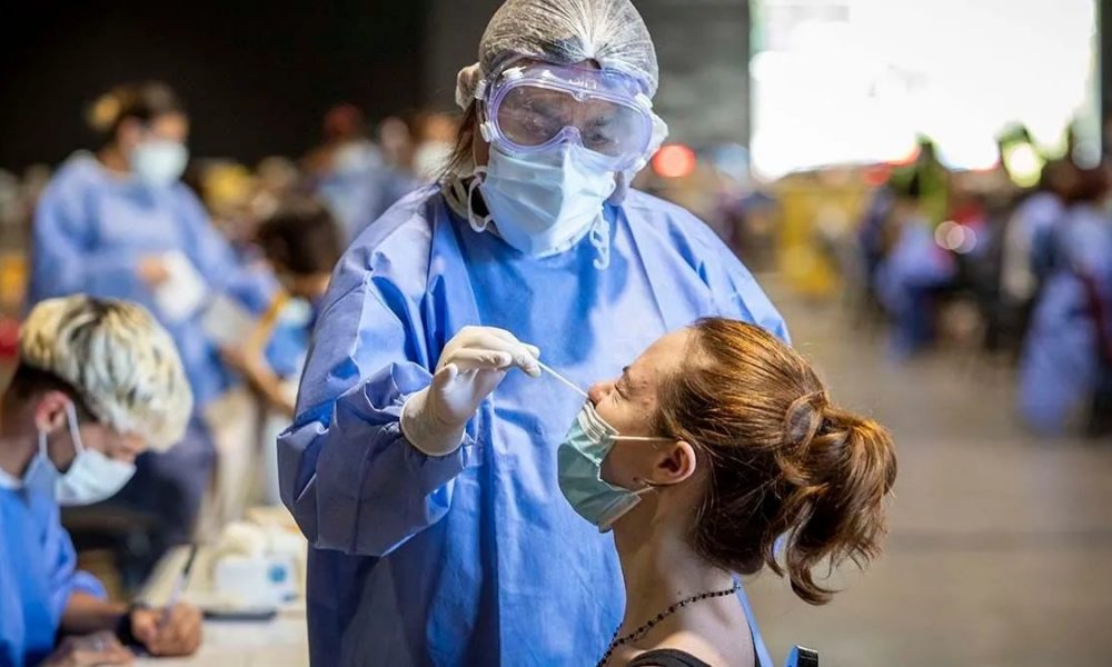 Confirman que hay circulación comunitaria de la variante Ómicron en San Juan. Confirman que hay circulación comunitaria de la variante Ómicron en San Juan.