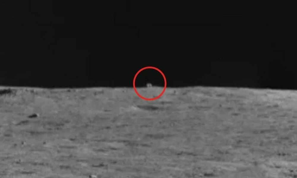 Revelan qué es la “cabaña misteriosa” detectada en el lado oscuro de la Luna. Revelan qué es la “cabaña misteriosa” detectada en el lado oscuro de la Luna.