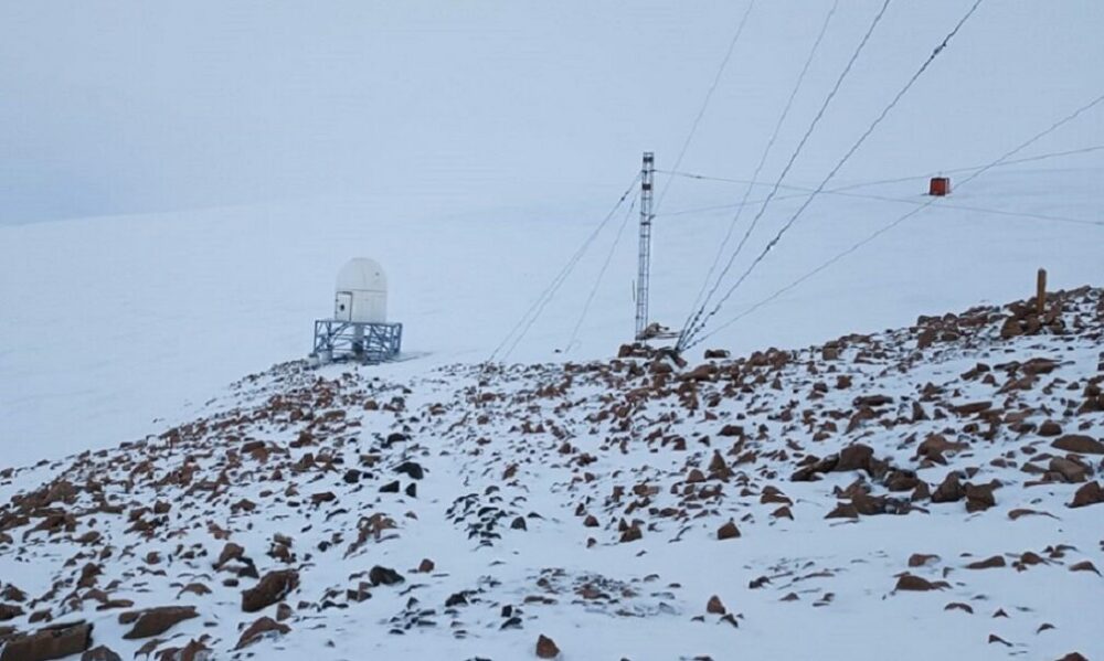 La Base Belgrano II de la Antártida ya tiene su cúpula para observar exoplanetas. La Base Belgrano II de la Antártida ya tiene su cúpula para observar exoplanetas.