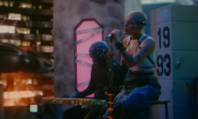 Cazzu canta al desamor en «C14TORCE V: Balada para un Alien».￼