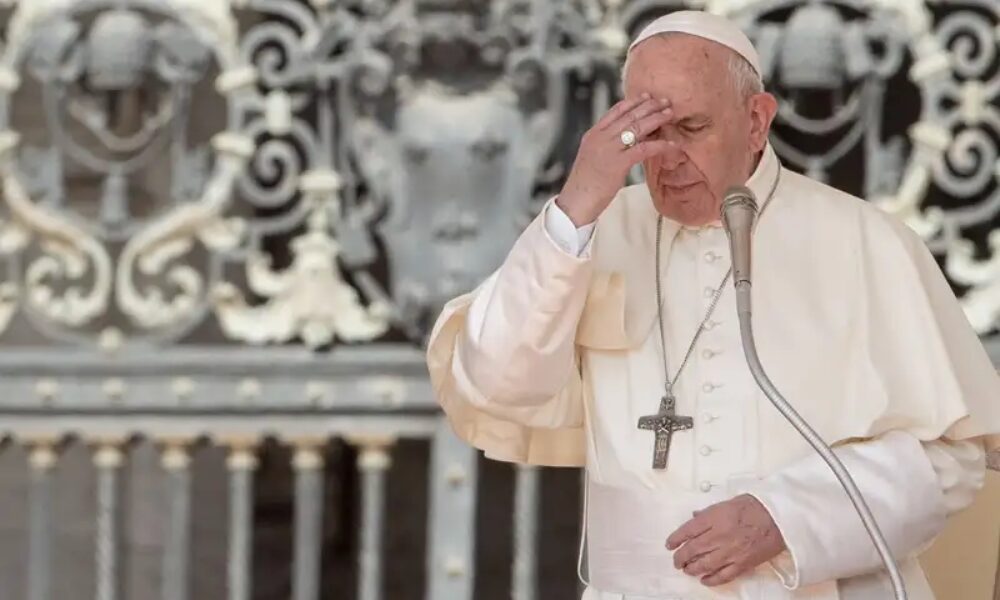 La oración que nos alienta es la esperanza. La oración que nos alienta es la esperanza.