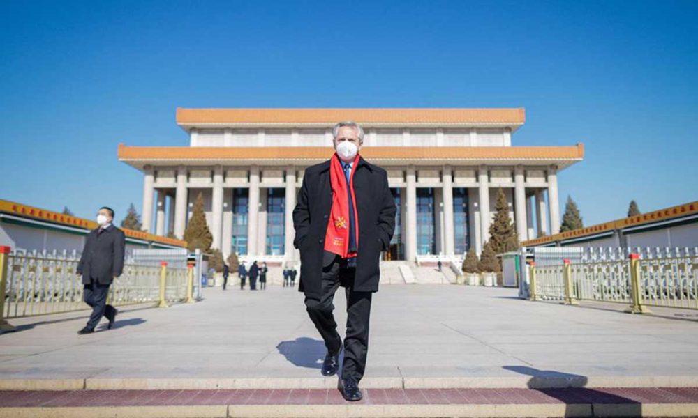 Gira por China: Argentina se incorpora a la Nueva Ruta de la Seda y obtiene un millonario financiamiento. Gira por China: Argentina se incorpora a la Nueva Ruta de la Seda y obtiene un millonario financiamiento.