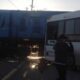 Un colectivo de la Red Tulum chocó contra el tren de Caucete.