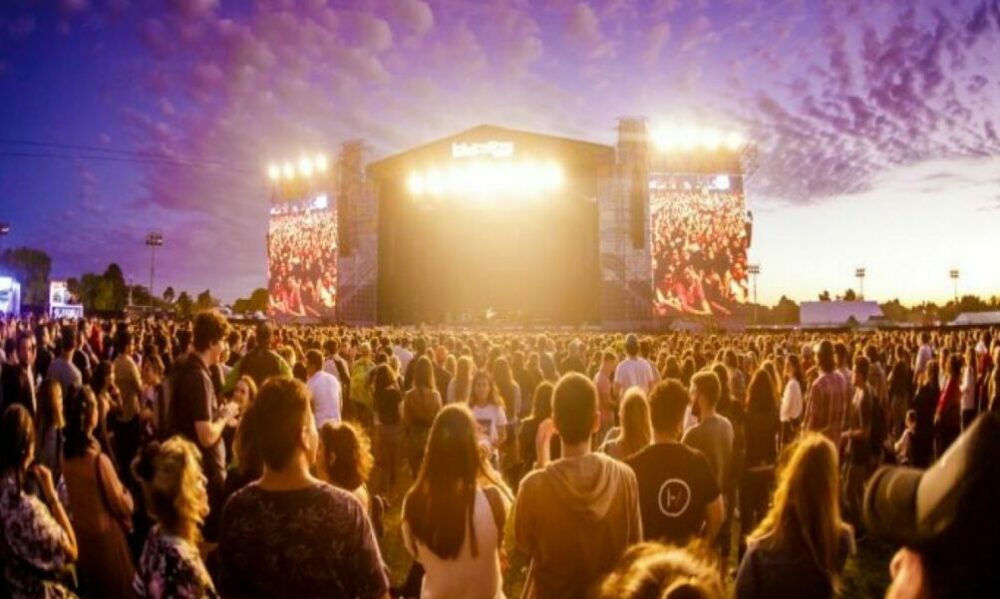 Lollapalooza Argentina 2022: Anunció los horarios de su show y los artistas que se suman a la grilla. Lollapalooza Argentina 2022: Anunció los horarios de su show y los artistas que se suman a la grilla.