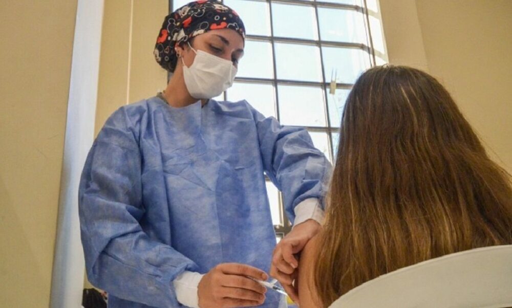 Durante este fin de semana continuará la vacunación contra el coronavirus. Durante este fin de semana continuará la vacunación contra el coronavirus.