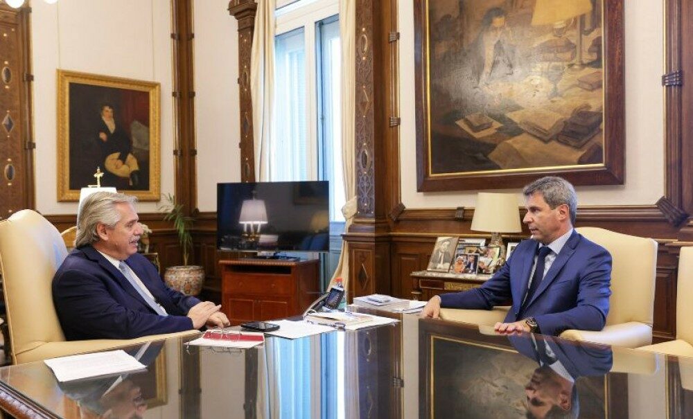 El gobernador se reunió con el presidente Alberto Fernández. El gobernador se reunió con el presidente Alberto Fernández.