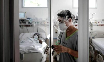 Familiares de trabajadores esenciales fallecidos por Covid-19 en San Juan ya pueden tramitar su pensión vitalicia.