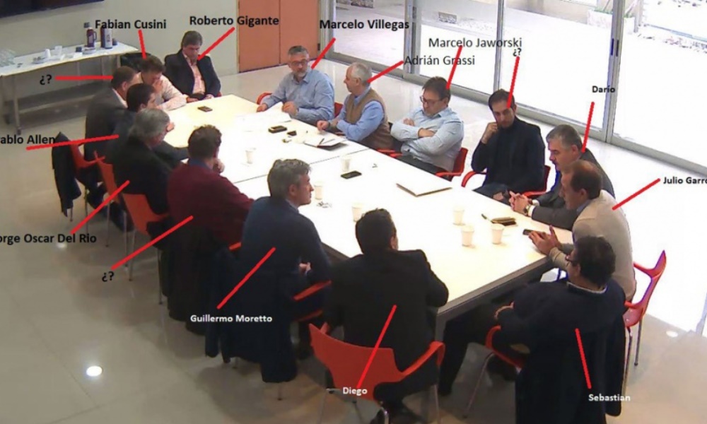 Procesaron a Julio Garro, exfuncionarios de Vidal y exagentes de la AFI. Procesaron a Julio Garro, exfuncionarios de Vidal y exagentes de la AFI.