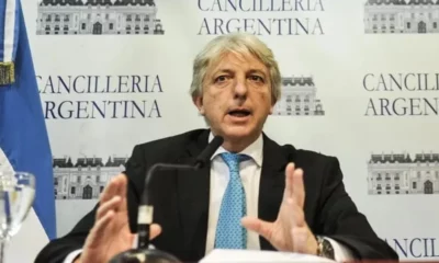 Malvinas: Un exministro británico aseguró que el vicecanciller de Macri estaba ebrio al firmar una declaración bilateral.