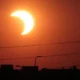 ¡Imperdible! El 30 de abril ocurrirá el primer eclipse solar parcial del 2022.