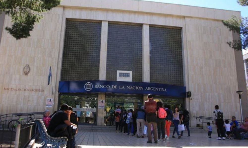 Bancarios no llegaron a un acuerdo salarial y podría convocar a un paro para la semana próxima. Bancarios no llegaron a un acuerdo salarial y podría convocar a un paro para la semana próxima.