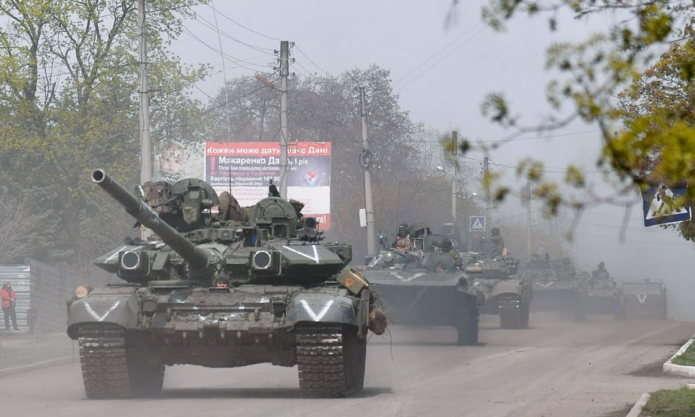 Rusia ataca 1300 objetivos y avanza. EEUU-Inglaterra: + armas y entrenamiento a Ucrania. Zelenski pide medio PBI de ayuda. Macron aboga porque Europa hable con Putin.