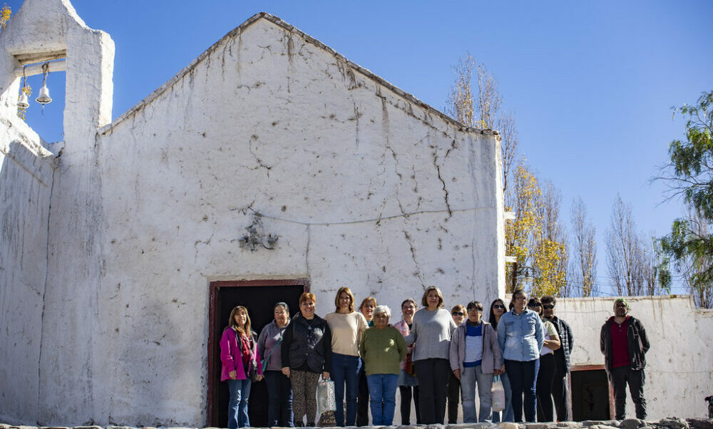 La histórica capilla de Achango será homenajeada por las tejedoras iglesianas. La histórica capilla de Achango será homenajeada por las tejedoras iglesianas.