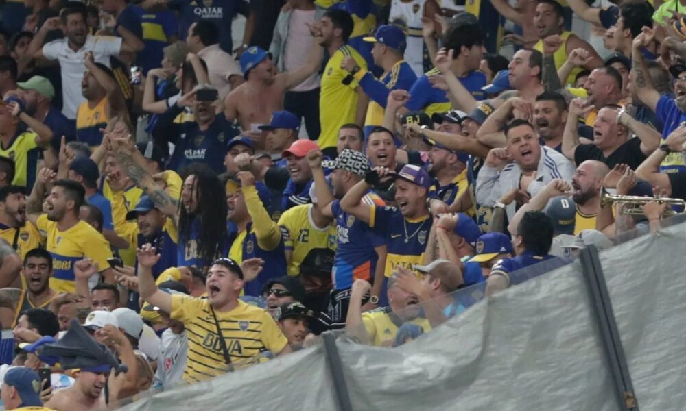 Boca fue, nuevamente, multada por la Conmebol por gestos racistas de sus hinchas. Boca fue, nuevamente, multada por la Conmebol por gestos racistas de sus hinchas.