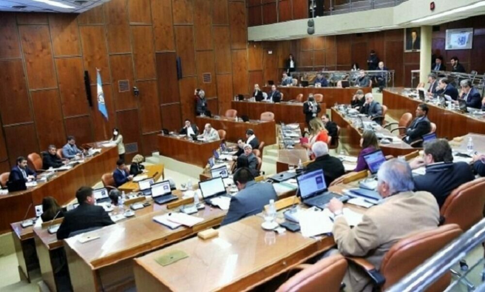 Diputados aprobó por unanimidad la modificación a la Ley de Regalías Mineras. Diputados aprobó por unanimidad la modificación a la Ley de Regalías Mineras.