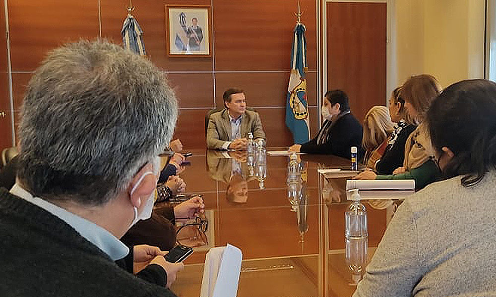 Hensel: «La inflación afecta el poder adquisitivo de todos…La prioridad del Gobierno es resolver la paritaria» Hensel: «La inflación afecta el poder adquisitivo de todos…La prioridad del Gobierno es resolver la paritaria»