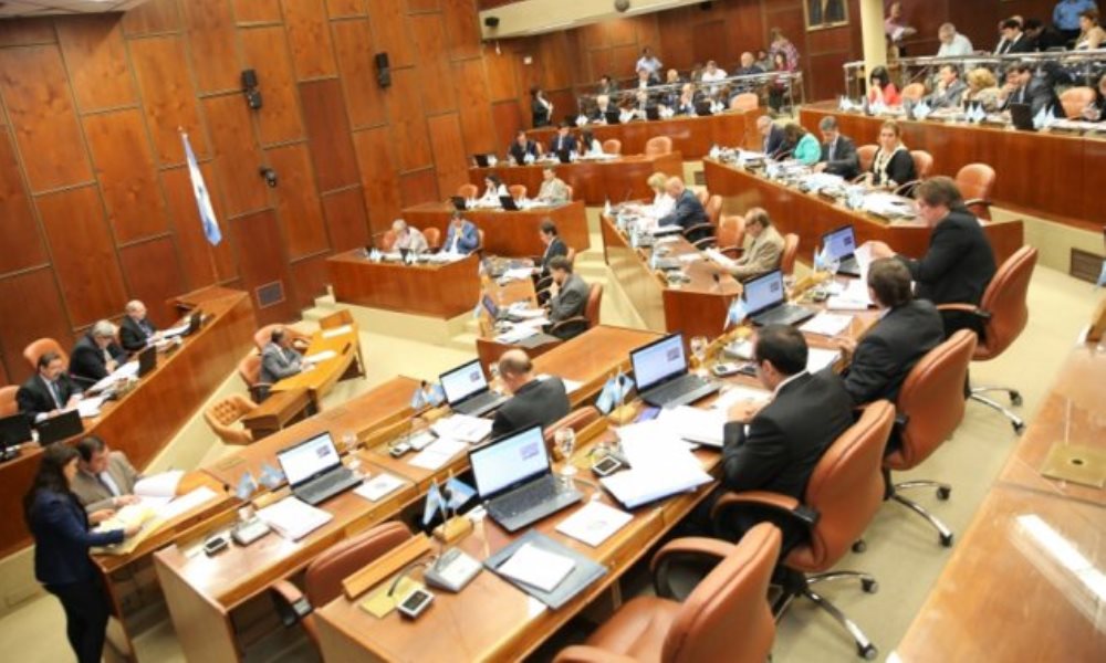 Diputados mañana tratara la adenda al convenio con la Agencia Nacional de Discapacidad, entre otros temas. Diputados mañana tratara la adenda al convenio con la Agencia Nacional de Discapacidad, entre otros temas.