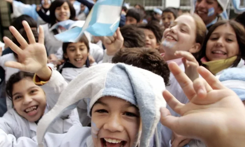 Qatar 2022 en las escuelas: Jaime Perczyk afirmó que «hay que transmitir los partidos del Mundial». Qatar 2022 en las escuelas: Jaime Perczyk afirmó que «hay que transmitir los partidos del Mundial».