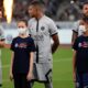 Mbappé pidió “el fin de los argentinos en el PSG” e incluyó a Messi.