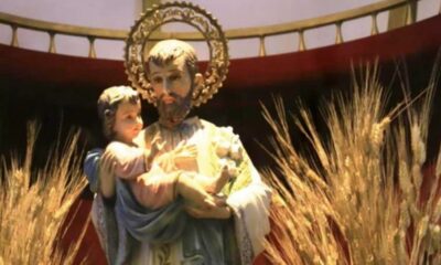 Peregrinos de San Cayetano, suplicamos.