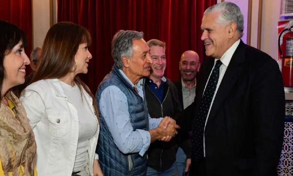 López Murphy tildó a los lemas como «votos carambola» y apostó por JxC en San Juan. López Murphy tildó a los lemas como «votos carambola» y apostó por JxC en San Juan.