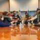 El gobierno anuncia aumento a contratados y subsidio a municipios para la suba salarial.