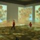 El Teatro del Bicentenario recibe la muestra inmersiva de Van Gogh.